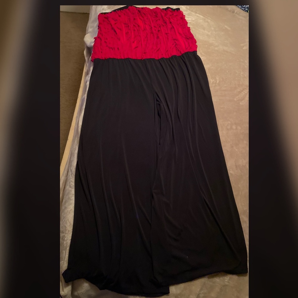 black and red jumper